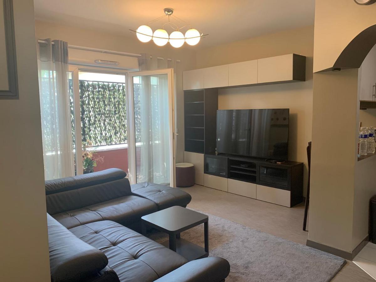 شقة Luxurious Flat In Bondy, المظهر الخارجي الصورة